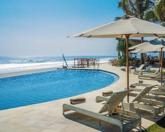 Bali Beach Glamping - Tabanan - Pool