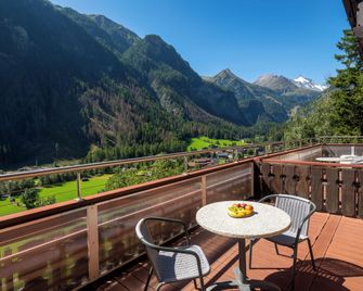 Landhotel Post - Heiligenblut - Balcony