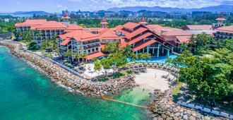 The Magellan Sutera Resort - Kota Kinabalu - Outdoors view