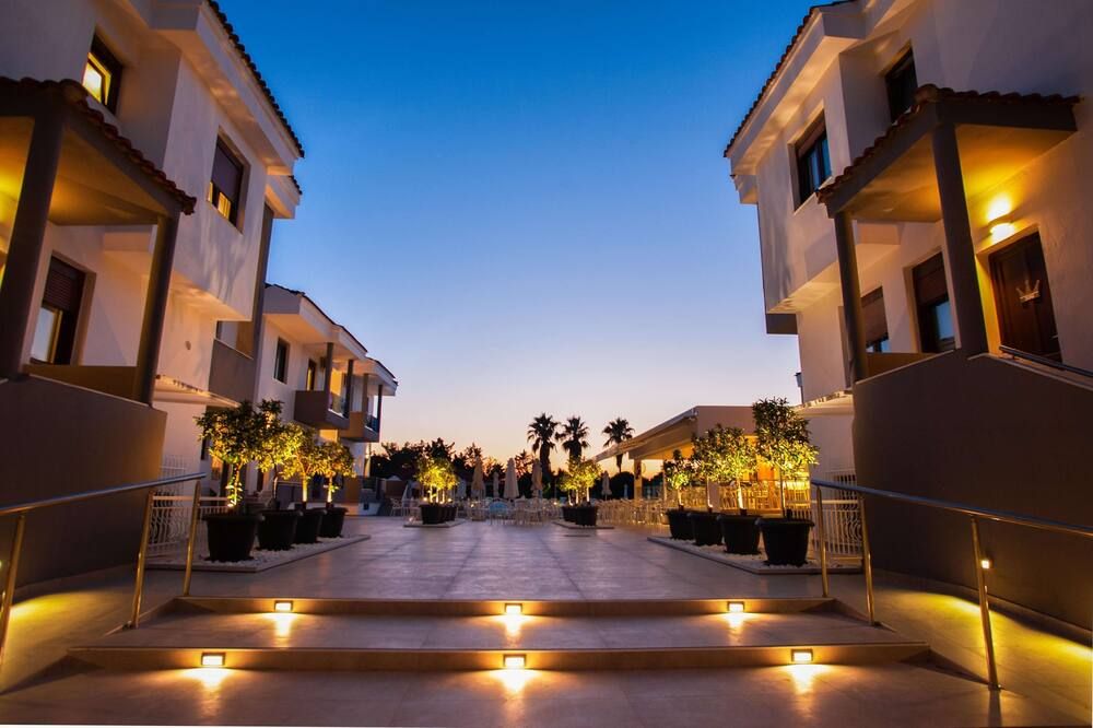Acrotel Lily Ann Village - Nikiti - Vista esterna