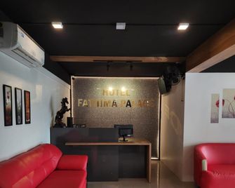 Hotel Fathima Palace - Kottakkal - Lobby
