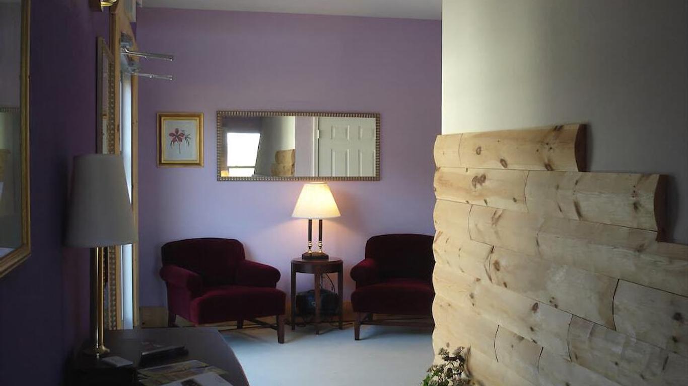 Hotel Allegan