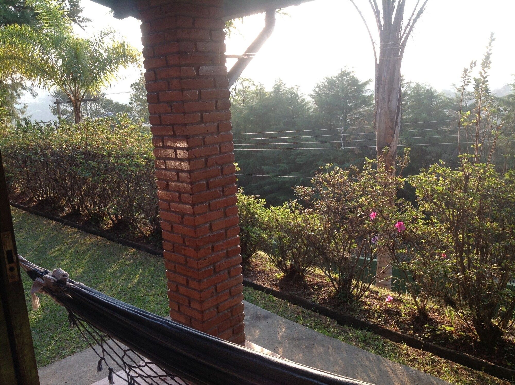 Chales Pousada Serra Negra - סרה נגרה - מרפסת