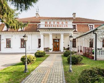 Dwór Hetman - Jaroslaw - Edificio