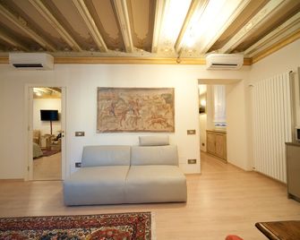 La Corte Di Giulietta - ורונה - סלון