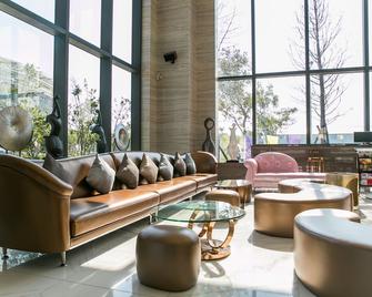 Sun Hao International Hotel - Douliu City - Lounge