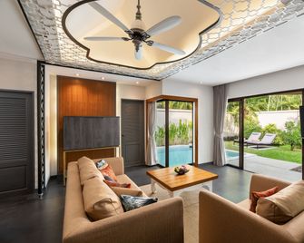 Dewa Phuket (Beach Resort, Villas And Suites) (Sha Plus) - Sakhu