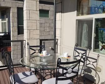 Modern Townhome Near Amenities, Highway, Airport, Downtown - Denver - Patio