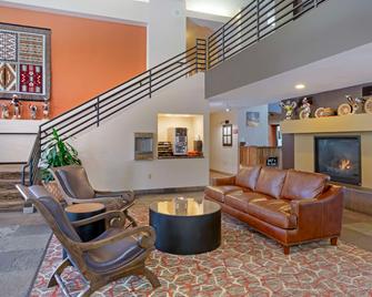 بست ويسترن بلس إن أوف ويليامز - وليامز (اريزونا) - غرفة معيشة