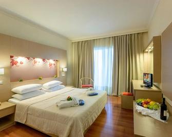 Marianna Palace Hotel - Kolympia - Bedroom