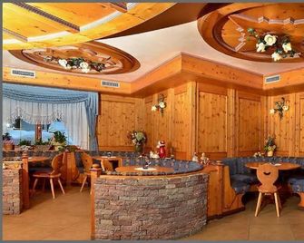 Hotel Villa Aurora - San Martino di Castrozza - Εστιατόριο