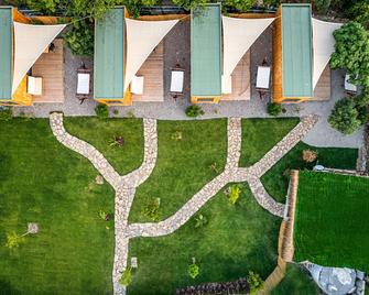 GumuÅluk No3 - גומושלוק - בניין