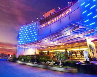 ليون هوتل آند بلازا - مانادو - مبنى