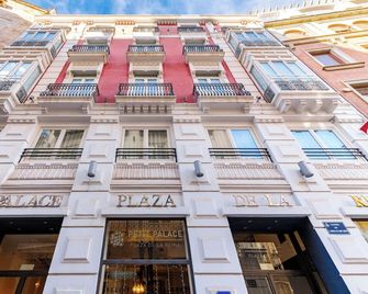 Petit Palace Plaza de la Reina - Valencia - Edificio