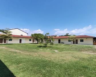 Ovilla Home B&b - Sitiawan - Building