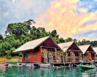 Orchid Lake House - Ban Ta Khun - Edificio