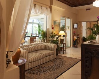 Hotel Simius Playa - וילאסימיוס - סלון