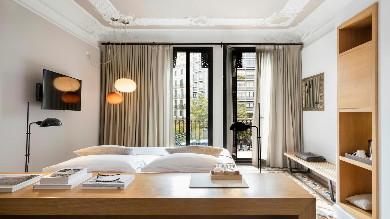 Alexandra Barcelona Hotel, Curio Collection by Hilton