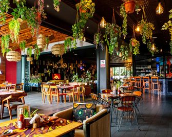 أونومو هوتل كامبالا - كامبالا - مطعم