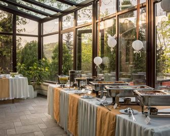 Hotel Bobbio - בודפשט - מסעדה