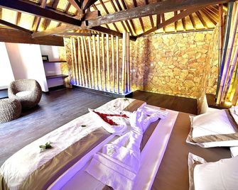 Villa Cantika Resort - Pemenang - חדר שינה
