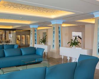 Hotel Luxor - Palma de Mallorca - Lobby