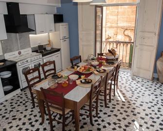 U'Panare - Taranto - Matsal