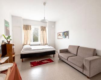 2ndhomes Bright & Compact Studio Apt - Helsinki - Bedroom