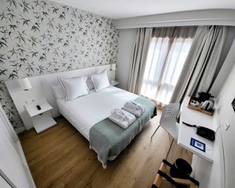 Hotel Monte Rozas - Las Rozas - Bedroom