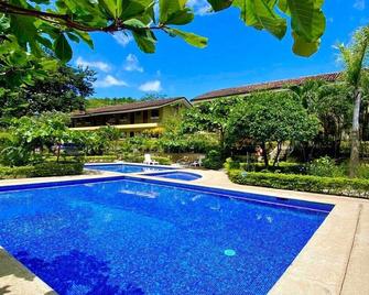Cabaa En El Sol Cabin In The Sun - Ocotal - Piscina