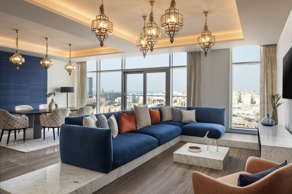 فندق وريزيدنسيز أبسك الدوحة، أحد الفنادق من مجموعة فنادق إنتركونتيننتال - الدوحة - ردهة