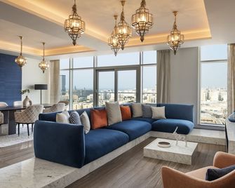 فندق وريزيدنسيز أبسك الدوحة، أحد الفنادق من مجموعة فنادق إنتركونتيننتال - الدوحة - ردهة