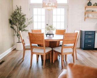 Cozy 3br Vidalia Home by Mhm Luxury Properties - Vidalia - Eetruimte
