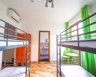 Safestay Pisa Centrale - Pisa - Habitació