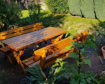 Ferienwohnungen Wilhelmi - Holiday apartment 1 - Saarburg - Patio