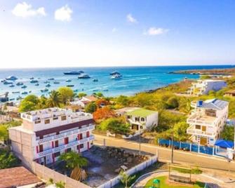 Royal Galápagos Inn - Puerto Baquerizo Moreno - Gebäude