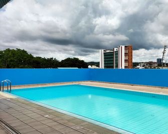 Times Hotel - Bandar Seri Begawan - Pool