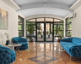 Hotel Athos R.M.T. - Cluj Napoca - Lobby