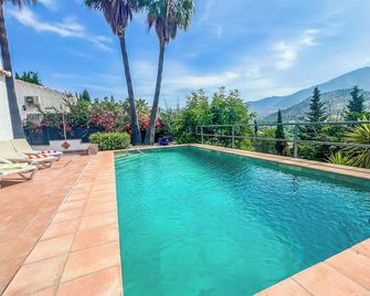 Cd-1383 Three Bedroom Villa With Pool - Viñuela - Piscina