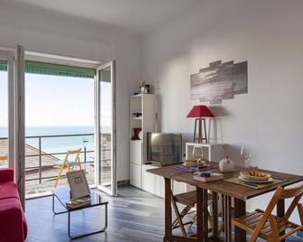 Sunset Apartment above the sea by Wonderful Italy - Bogliasco - Dining room