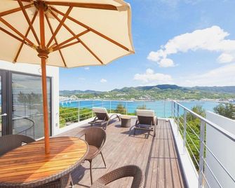 E-Horizon Resort Premium Sesoko B - Motobu - Balkon