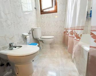 Logbook - The fishermen's Lodge - . Apartment with parking in Cudillero. - Cudillero