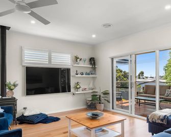 Goondiwindi Cowes - Cowes - Obývací pokoj