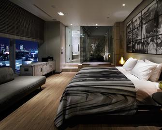 Shinjuku Granbell Hotel - Tokyo - Bedroom
