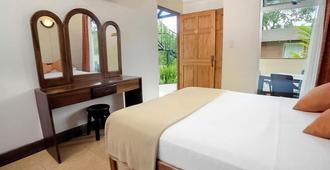 Eco Arenal Hotel - La Fortuna - Bedroom