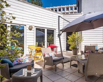 Best Western Plus Richelieu - Limoges - Patio