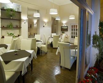 Hotel Romantik Eger - Eger - Restaurant