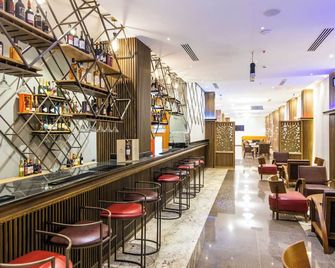 Bon Hotel Octagon - Абуджа - Бар