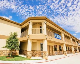Palace Inn - Conroe - Будівля