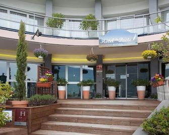 Hotel Du Poete - Aix-les-Bains - Building